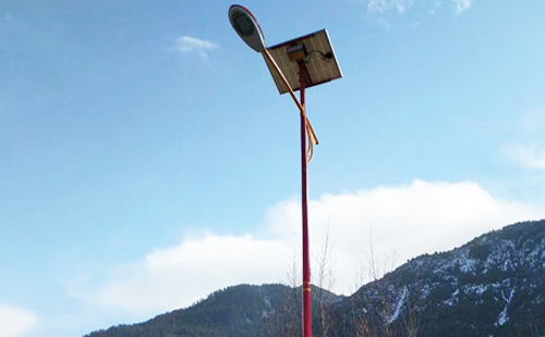 如何选择高质量的吴忠太阳能路灯材料：全方位指南